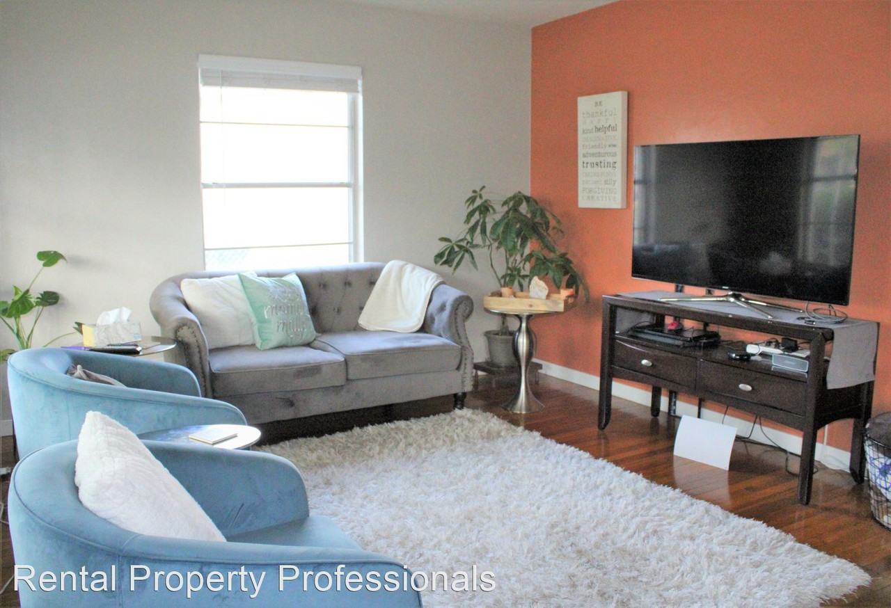 4706 Wycliff Dr - Photo 2 of 21