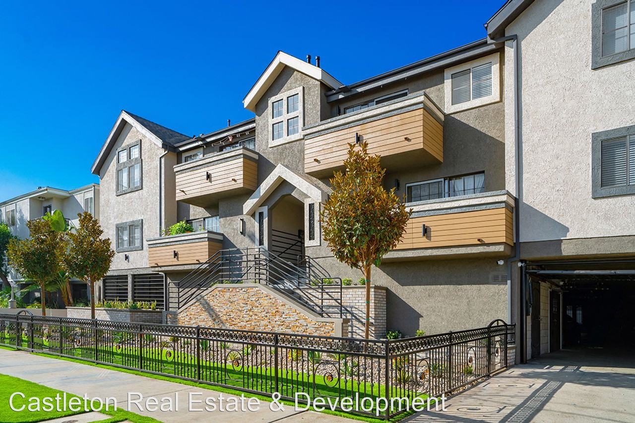 5325 Denny Ave. - Photo 2 of 24