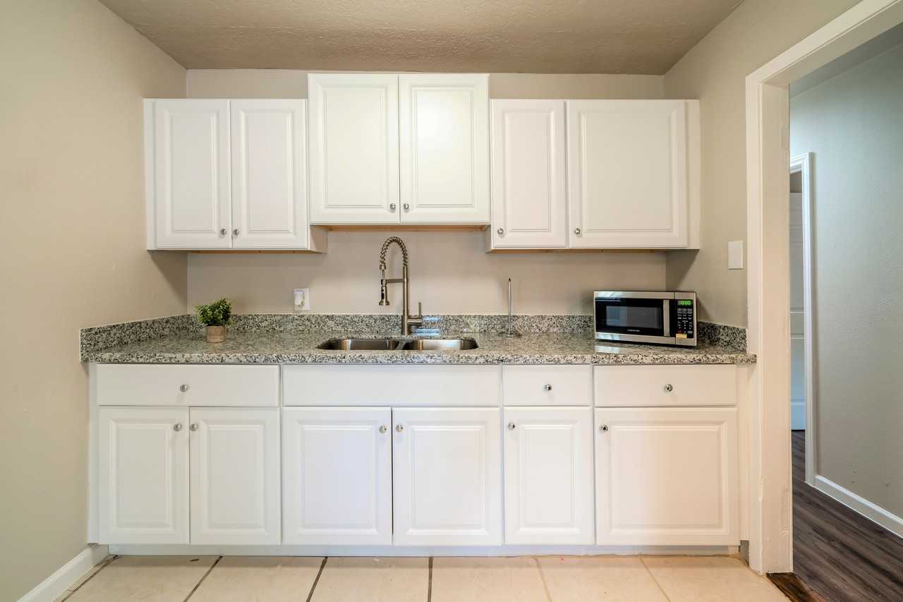 Hillsboro St - Photo 3 of 14