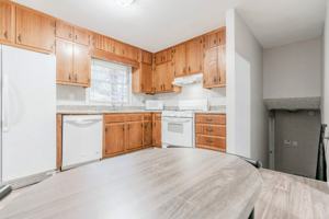 featured image of Knollview Ct