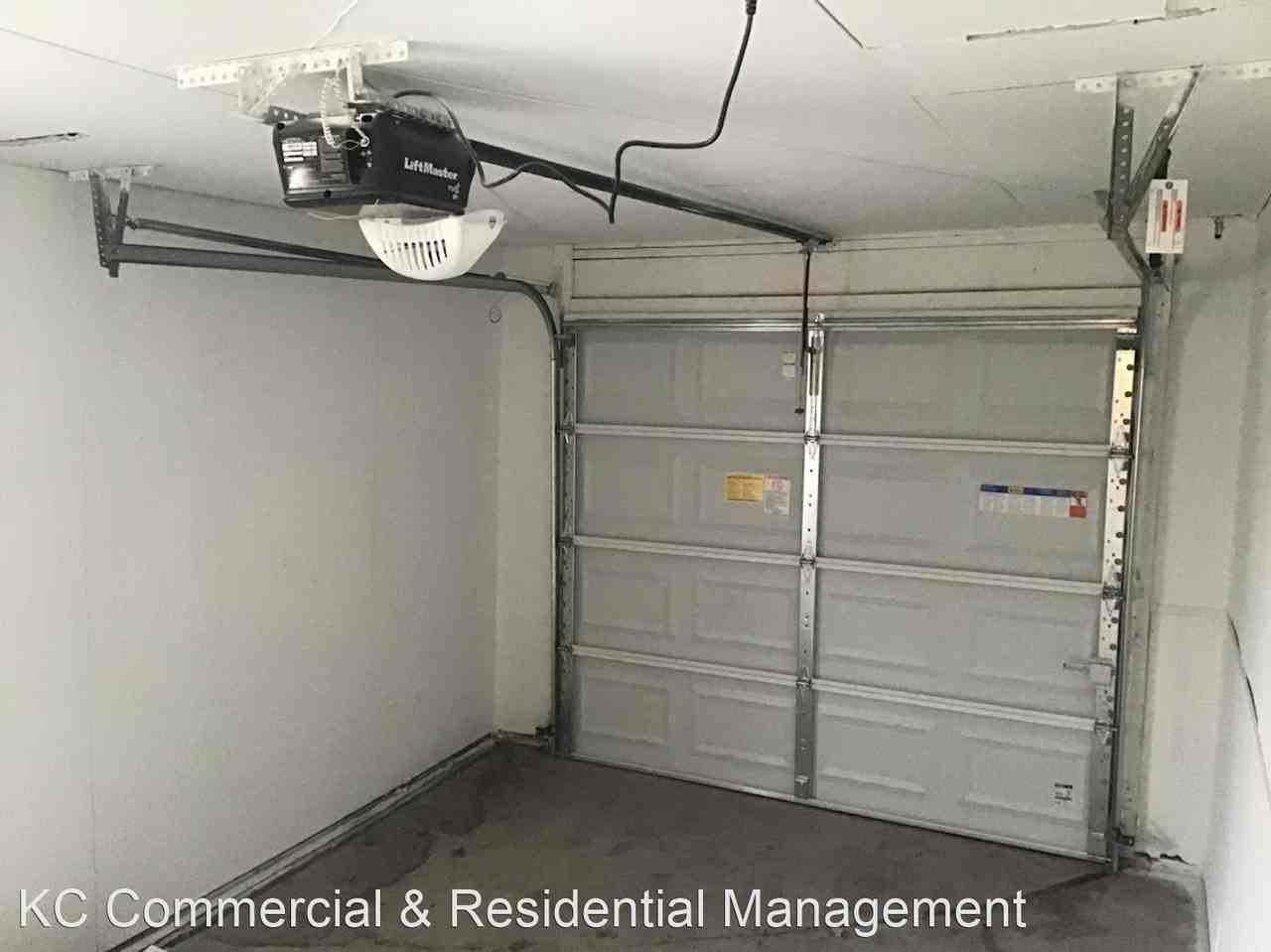 6710 Richmond Ave - Photo 2 of 23