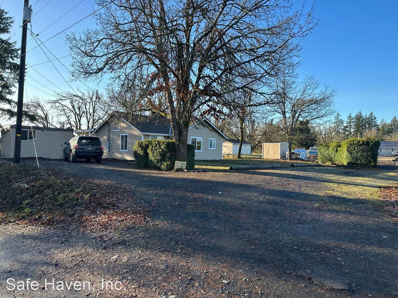 12077 Hatch Ln Se - Photo 2 of 12