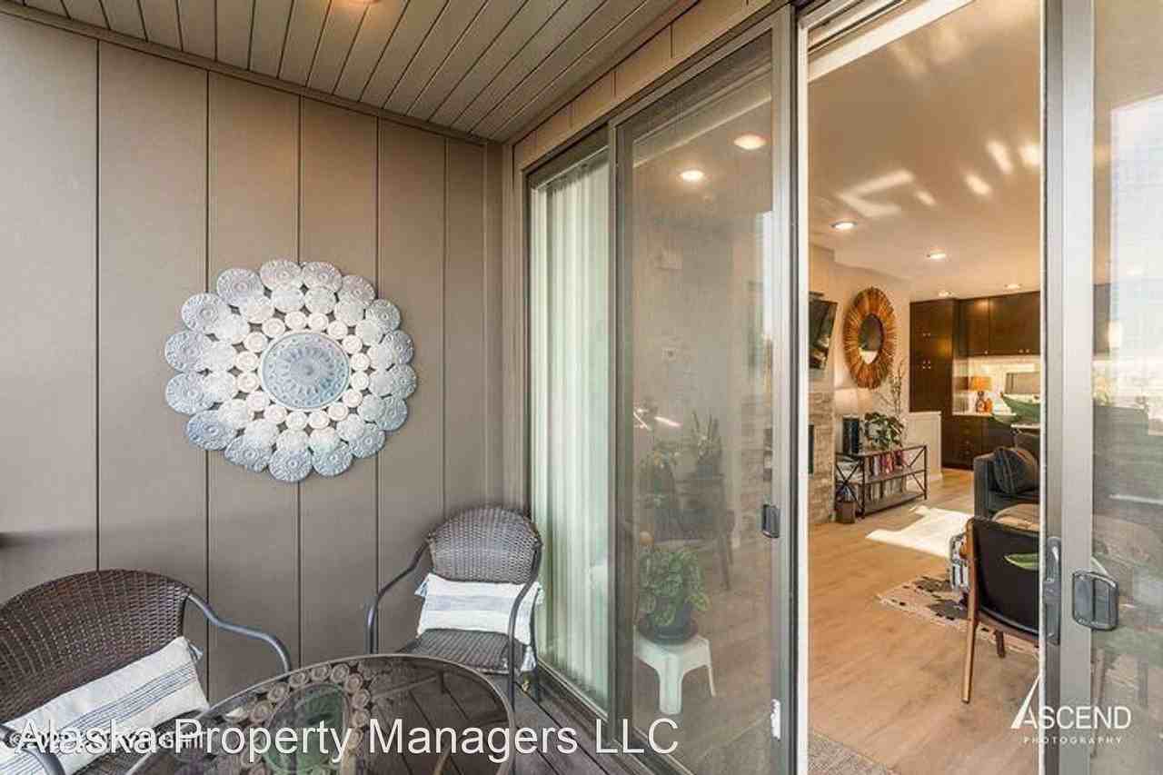 704 Top Rail Ln - Photo 2 of 24