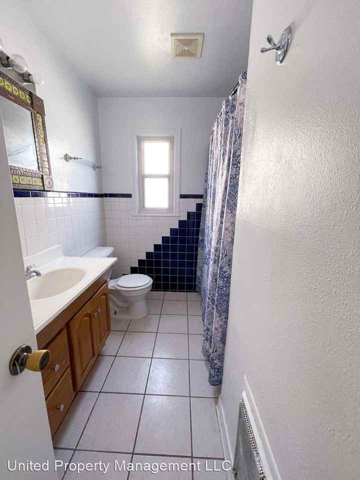 1013 N Richard St - Photo 3 of 7
