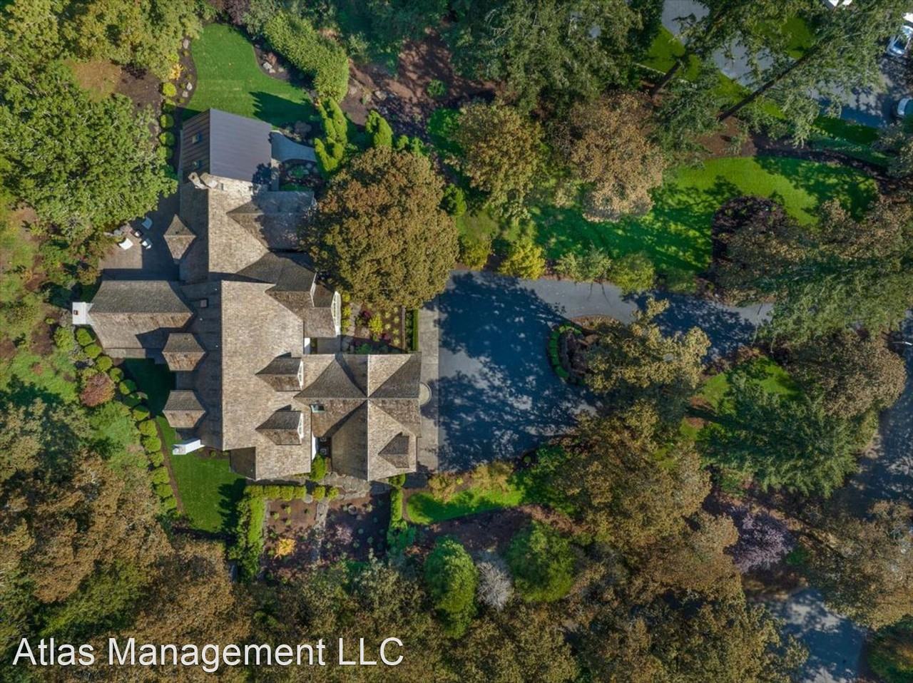 1199 Fairway Rd - Photo 3 of 50