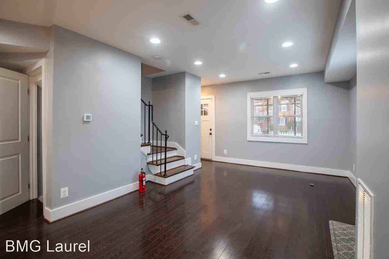 3363 Clay St Ne - Photo 3 of 31