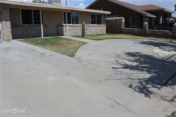 244 Yolanda Dr - Photo 2 of 9