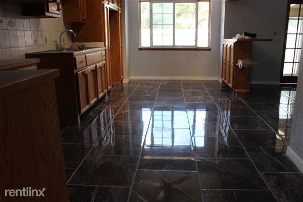 244 Yolanda Dr - Photo 3 of 9