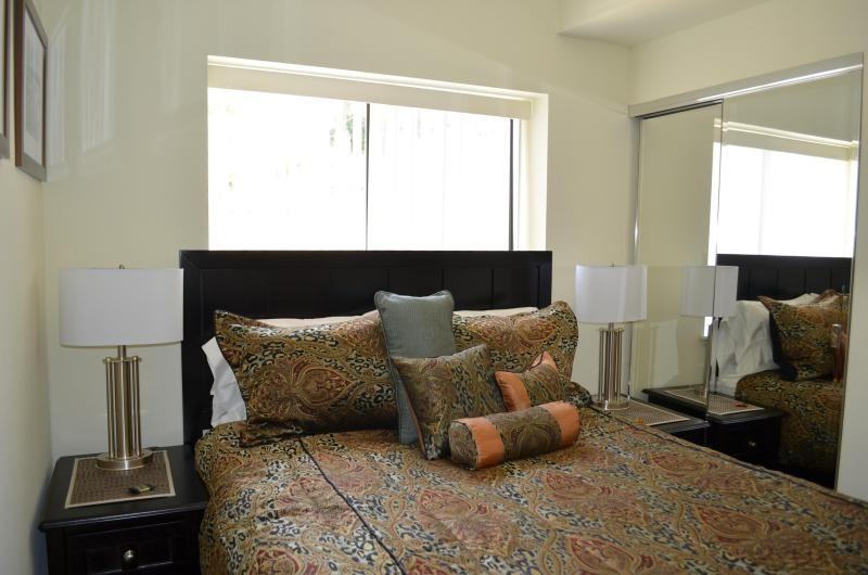 807 Lincoln Way - Photo 3 of 6