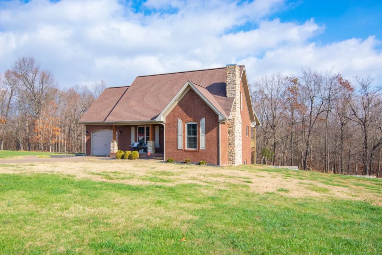 535 Webb Xing - Photo 2 of 50