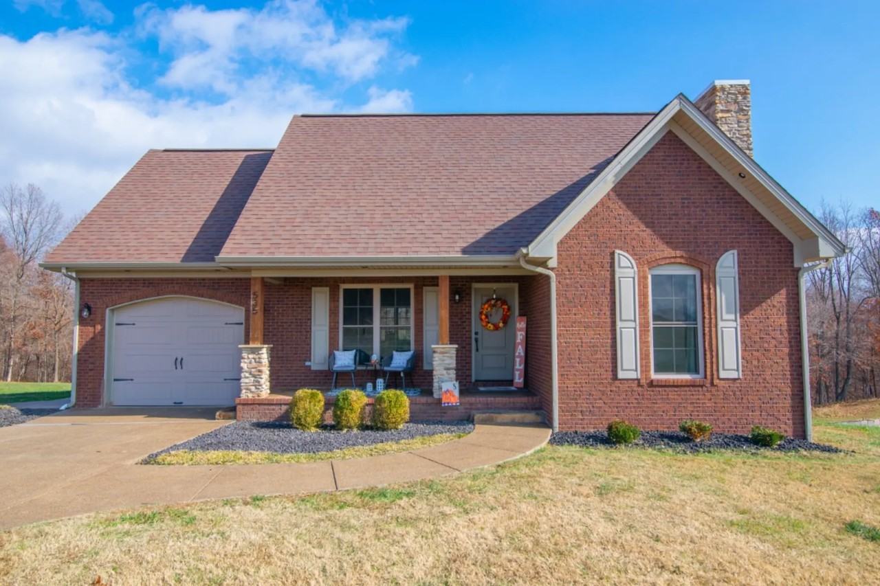 535 Webb Xing - Photo 3 of 50