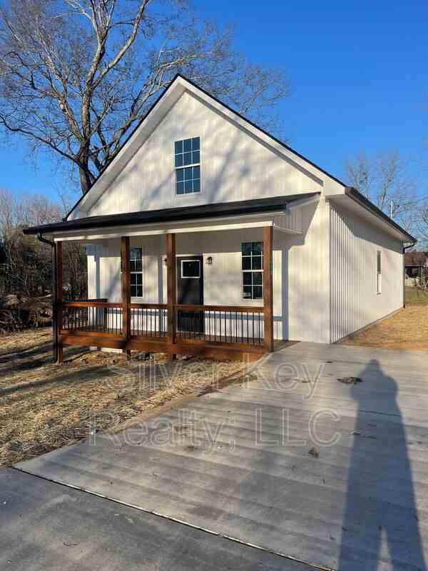 1112 E Madison Ave - Photo 2 of 26