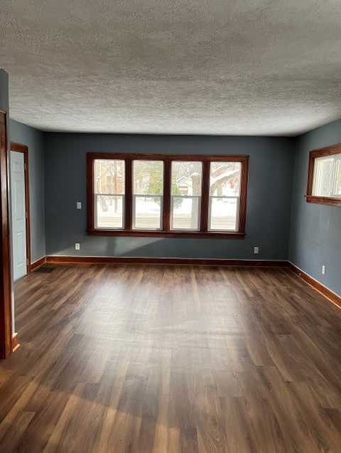 3039 Peck St - Photo 3 of 13