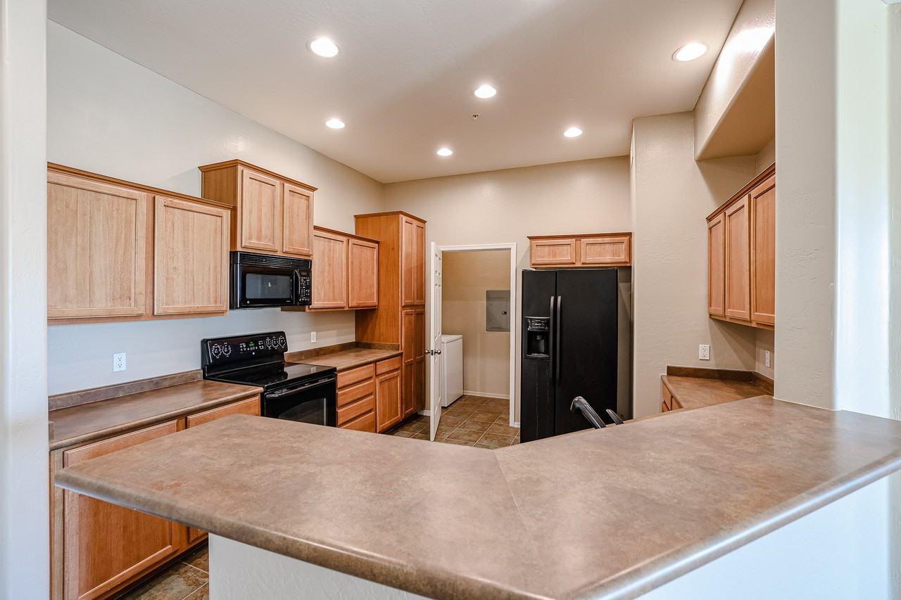 14575 W Mountain View Blvd #11319 - Photo 6 of 26
