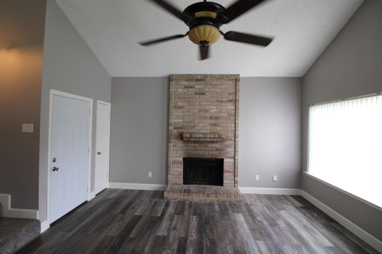 18723 Lippizaner Dr #1 - Photo 4 of 15