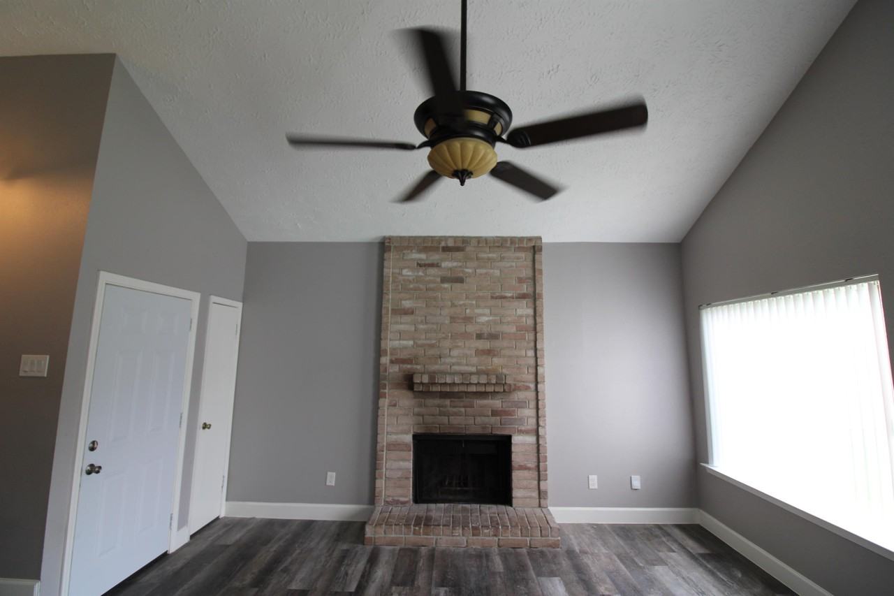 18723 Lippizaner Dr #1 - Photo 5 of 15