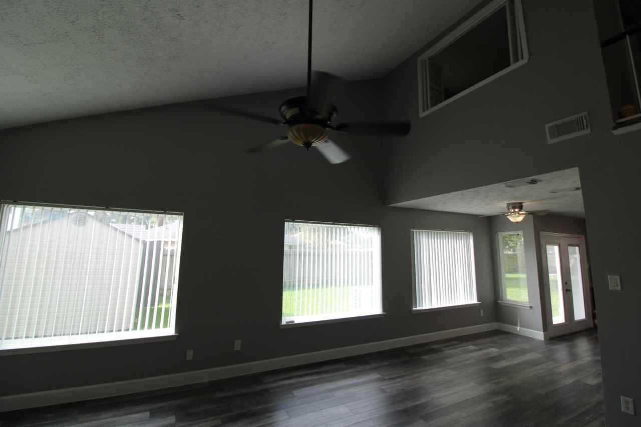 18723 Lippizaner Dr #1 - Photo 6 of 15