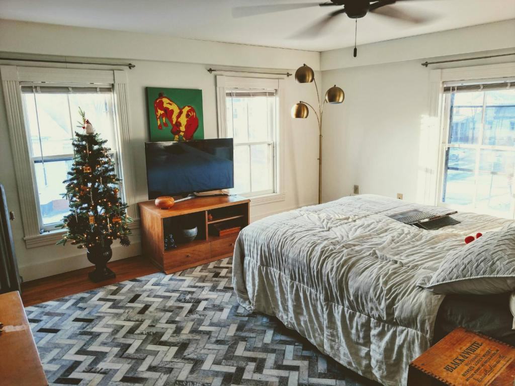 95 Elm St #A1 - Photo 2 of 25