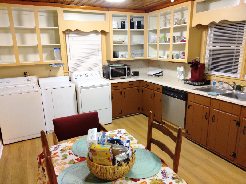 000 Barefoot St - Photo 5 of 22