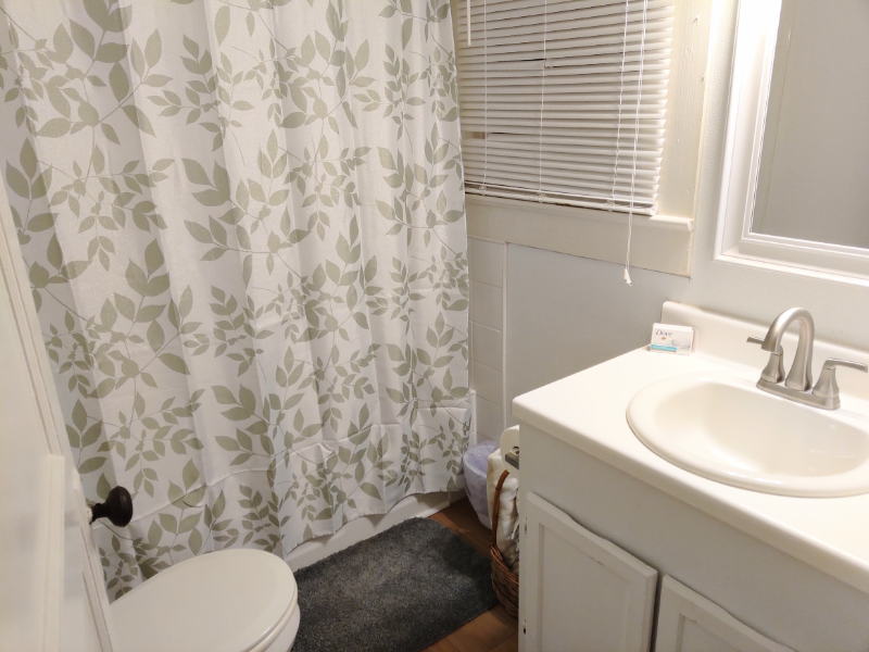 000 Barefoot St - Photo 7 of 22