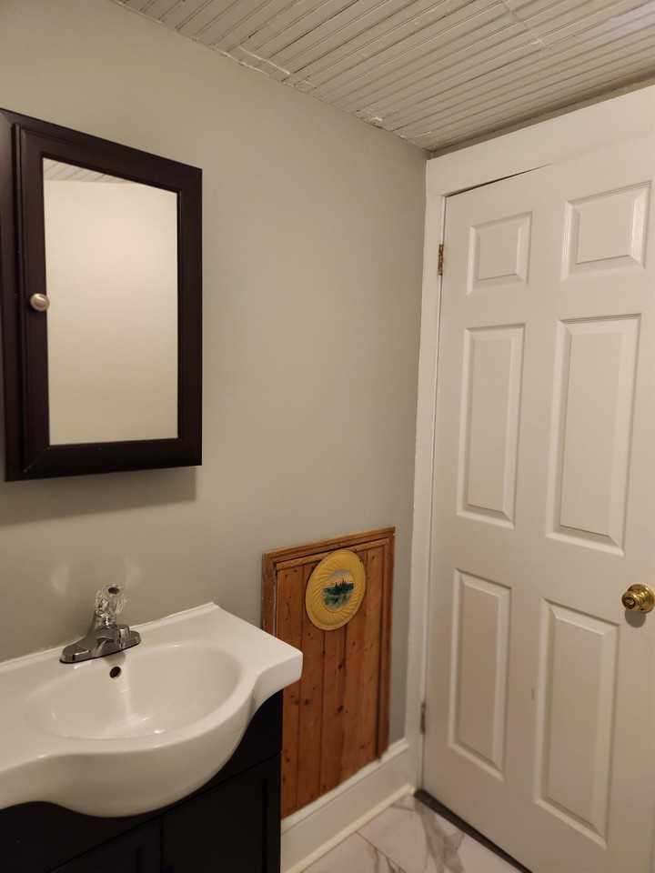 132A Euclid St #1 - Photo 3 of 9