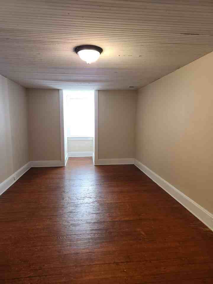 132A Euclid St #1 - Photo 5 of 9