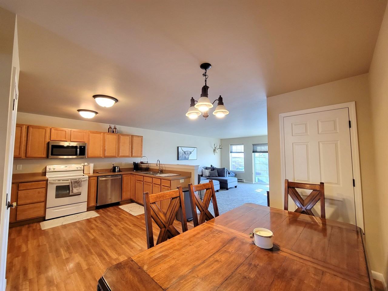 1112 Biehl Dr #B - Photo 3 of 21