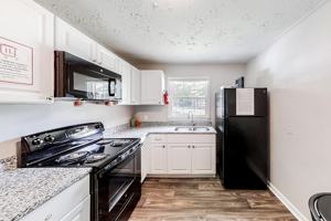 featured image of Greenleaf Cir Sw