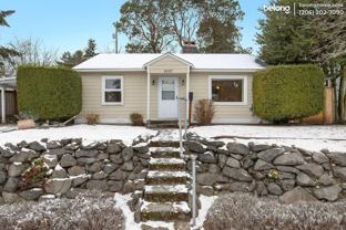 9807 32nd Ave Sw - Photo 1 of 1