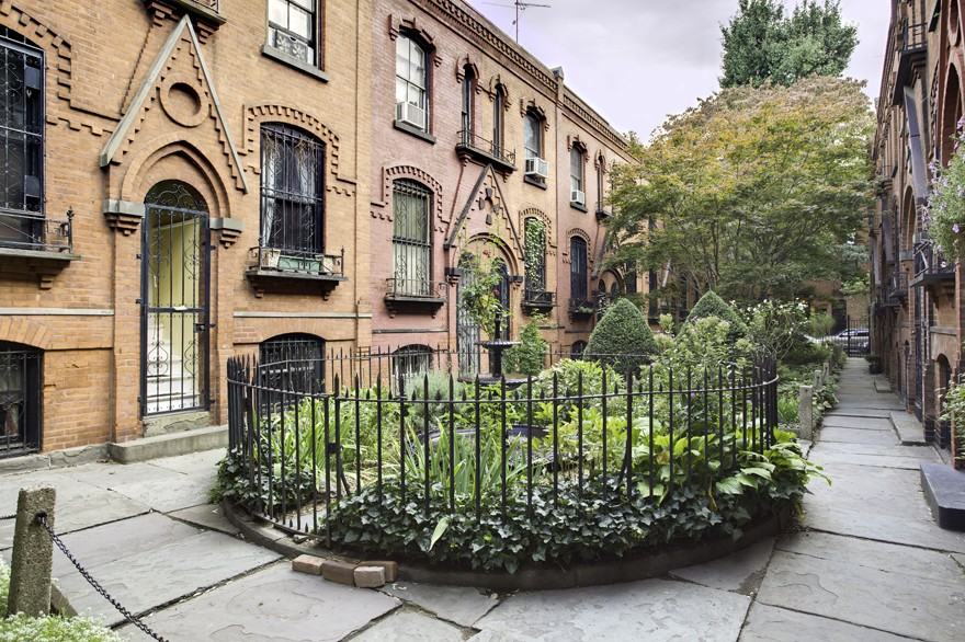 26 Warren Pl - Photo 2 of 7