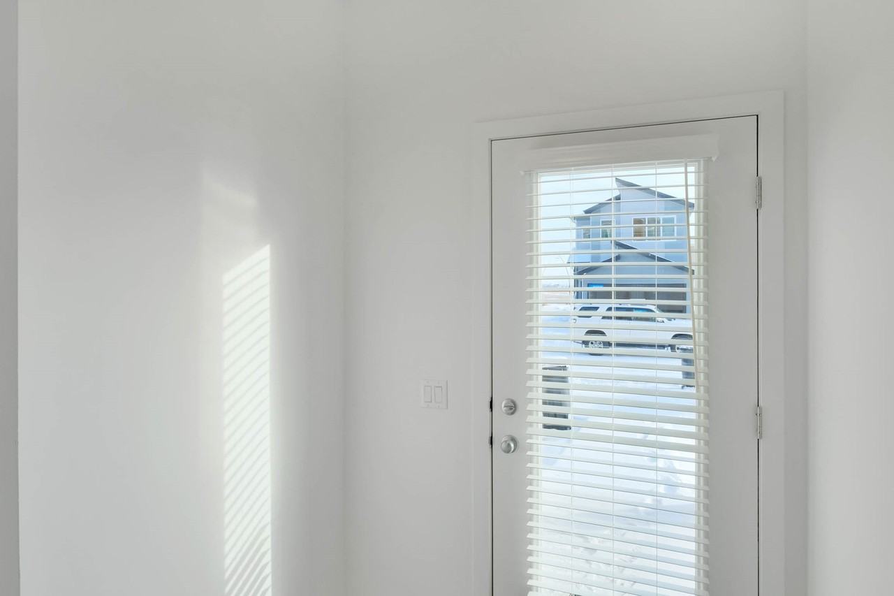 2601 193 St Nw - Photo 2 of 30