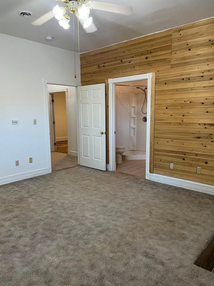 7604 Ridge Rd #1 - Photo 7 of 32