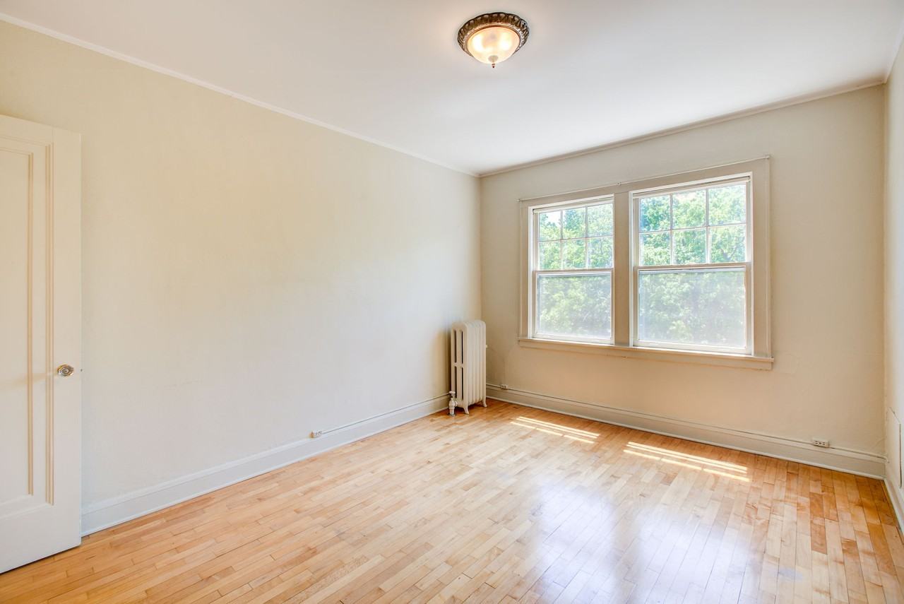 2062 Marshall AvenueApt 33 #33 - Photo 2 of 14