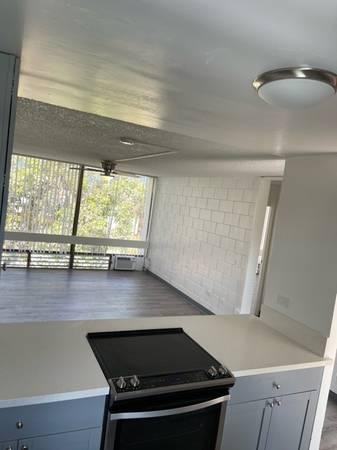 1060 Kilani Avenue - Photo 2 of 30