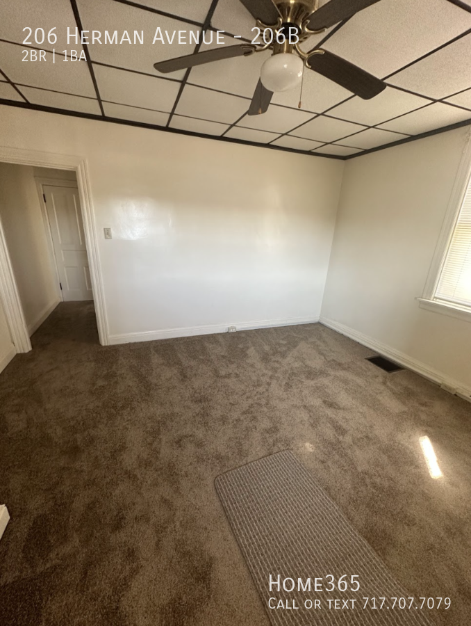 206 Herman Ave #206B - Photo 3 of 14