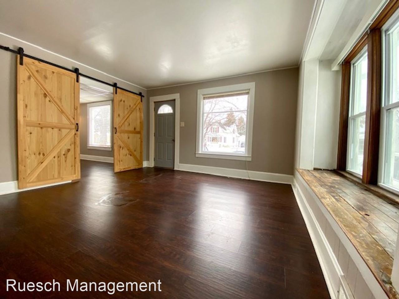 714 Fourth St - Photo 2 of 25