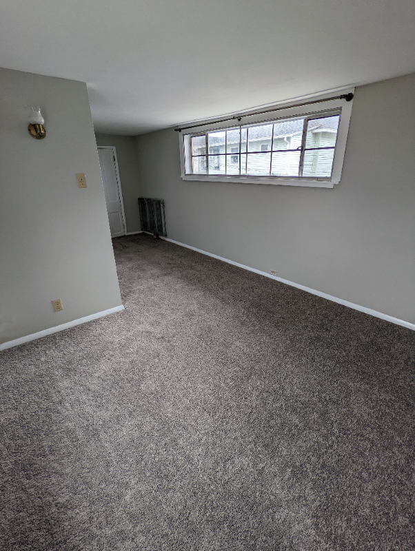 152 E 3rd St #REAR - Photo 2 of 10