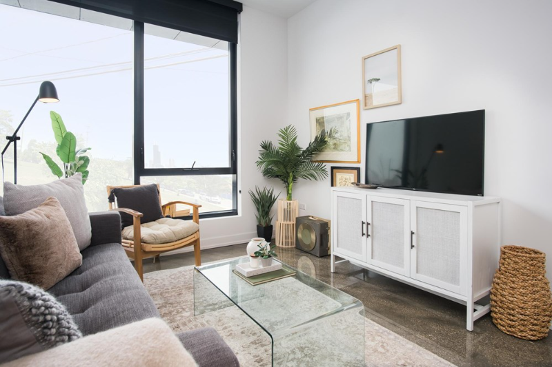 1450 S Blue Island Ave - Photo 3 of 7