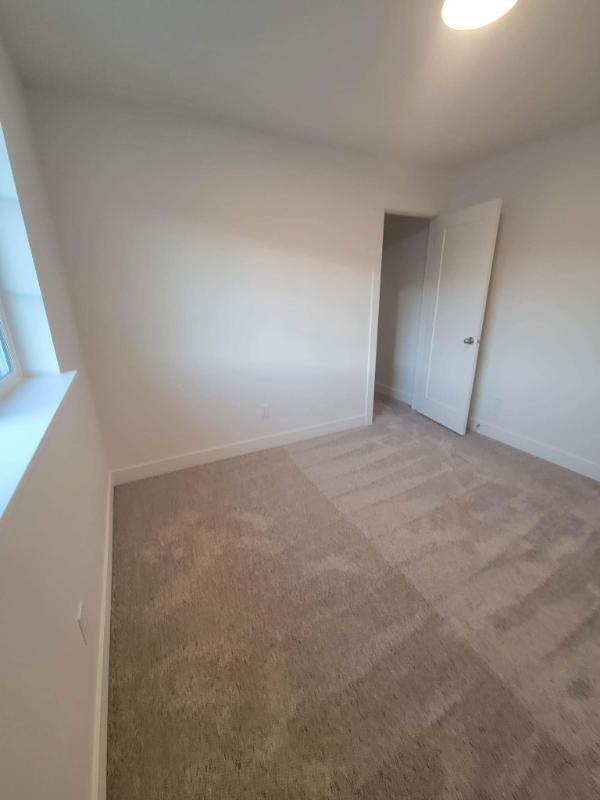 7244 N Silver Spring Way #B1 - Photo 7 of 14