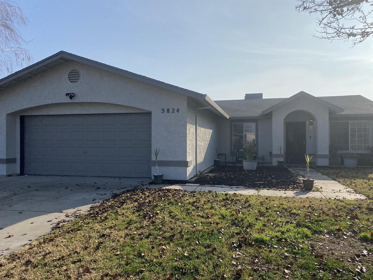 3824 Hollywood Dr #1 - Photo 2 of 19