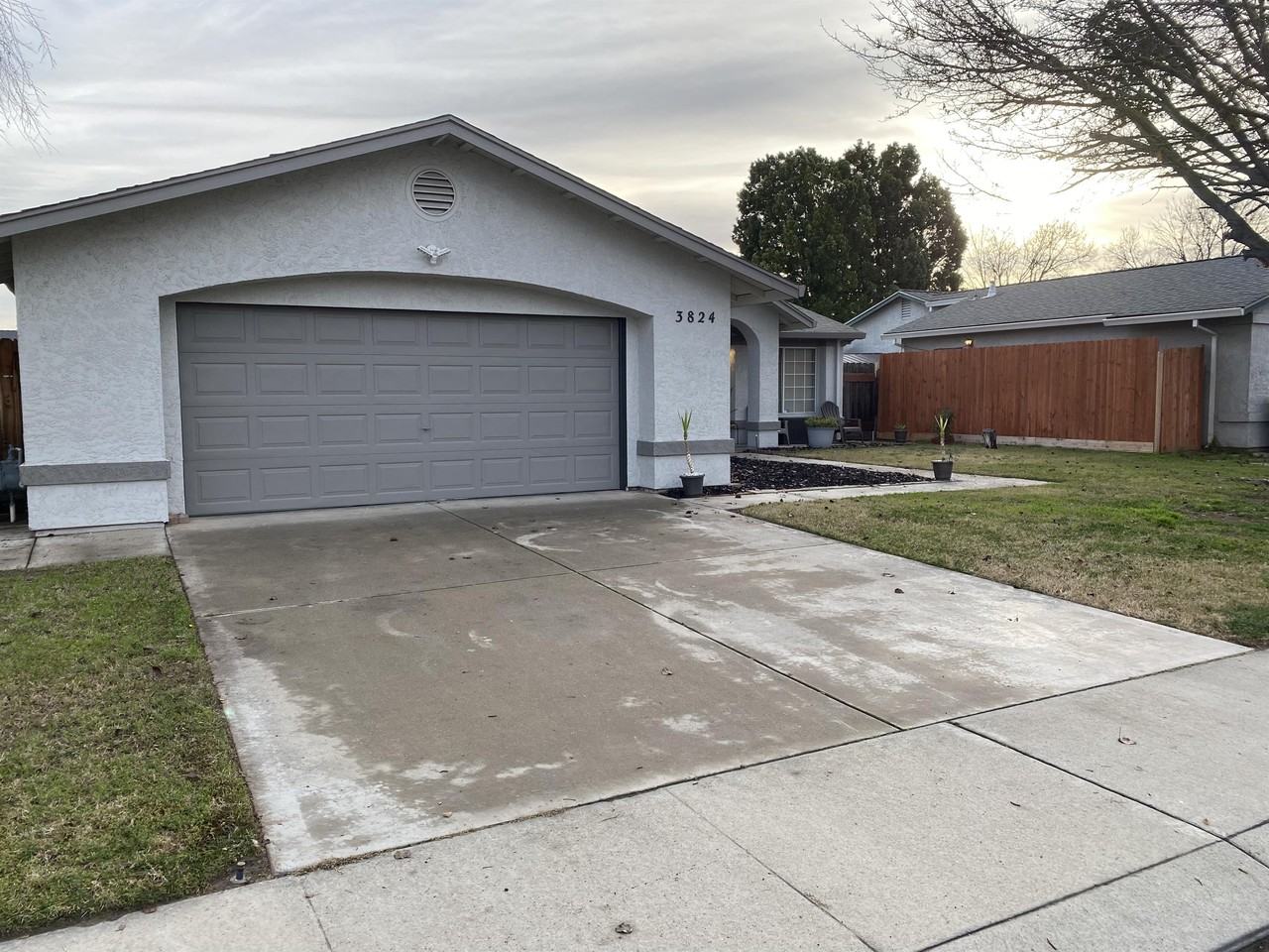 3824 Hollywood Dr #1 - Photo 4 of 19