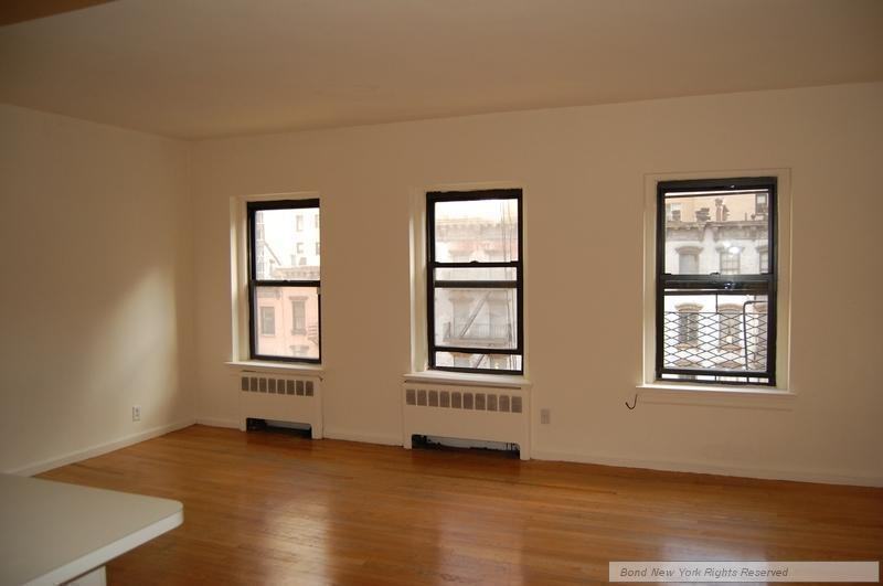 1st Avenue #3M