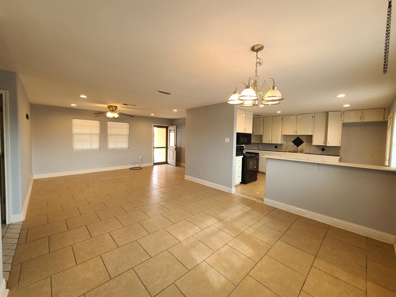 3105 Barkley Ave #1 - Photo 3 of 7