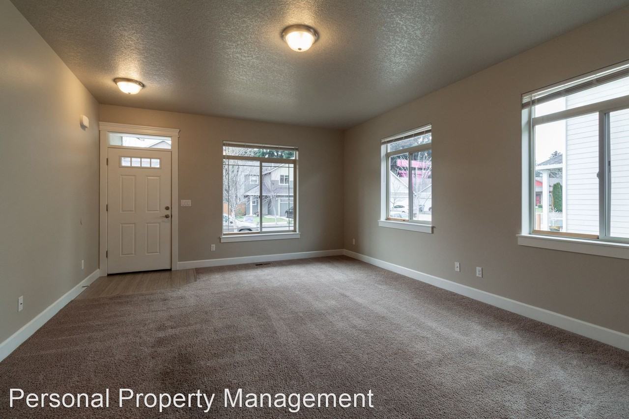 3111 Ne 120th Ct - Photo 2 of 14