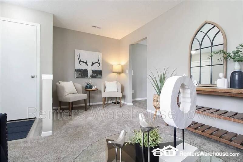 1933 E 25th St - Photo 3 of 18