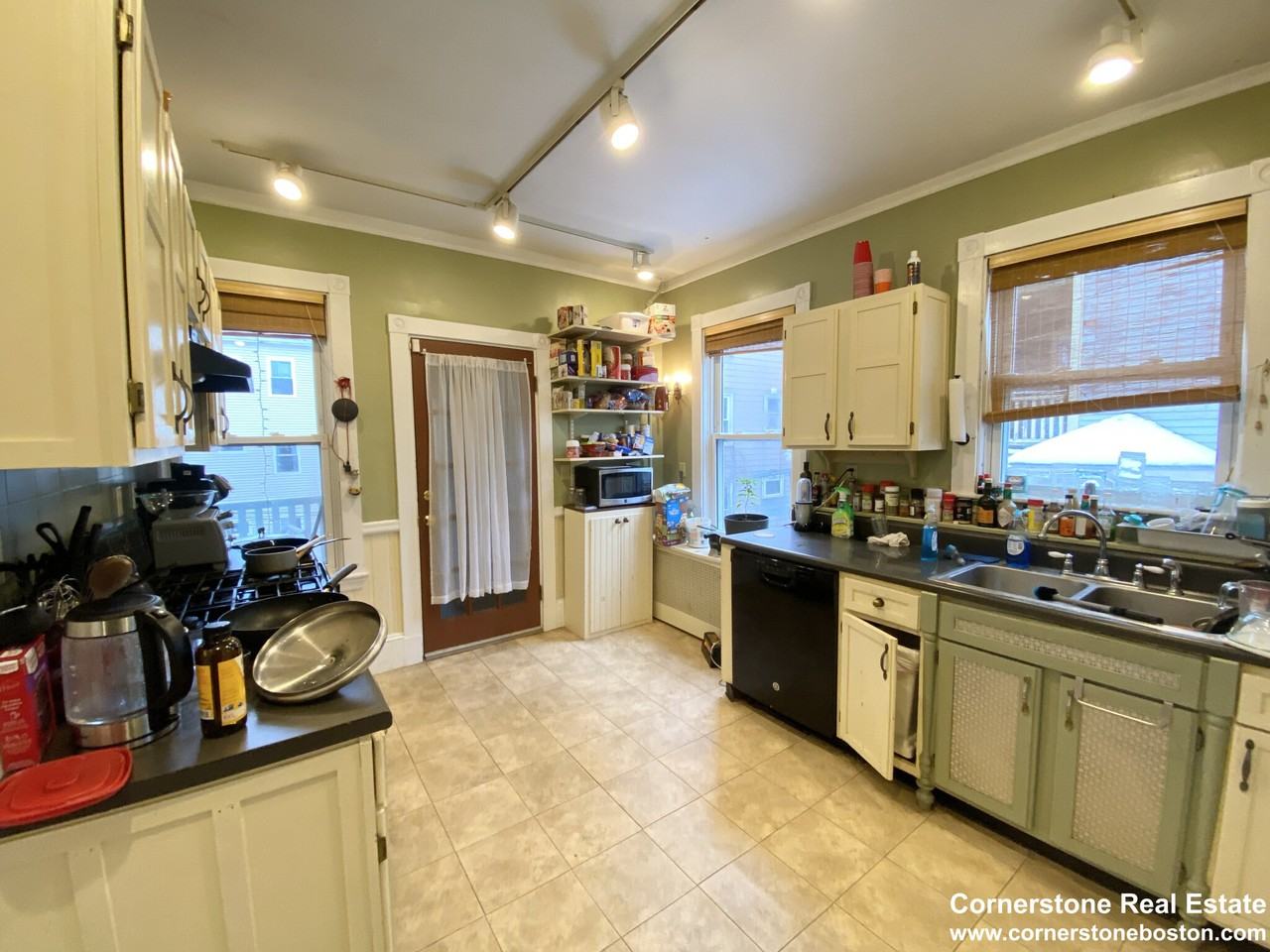 Oswald St #2 - Photo 4 of 27