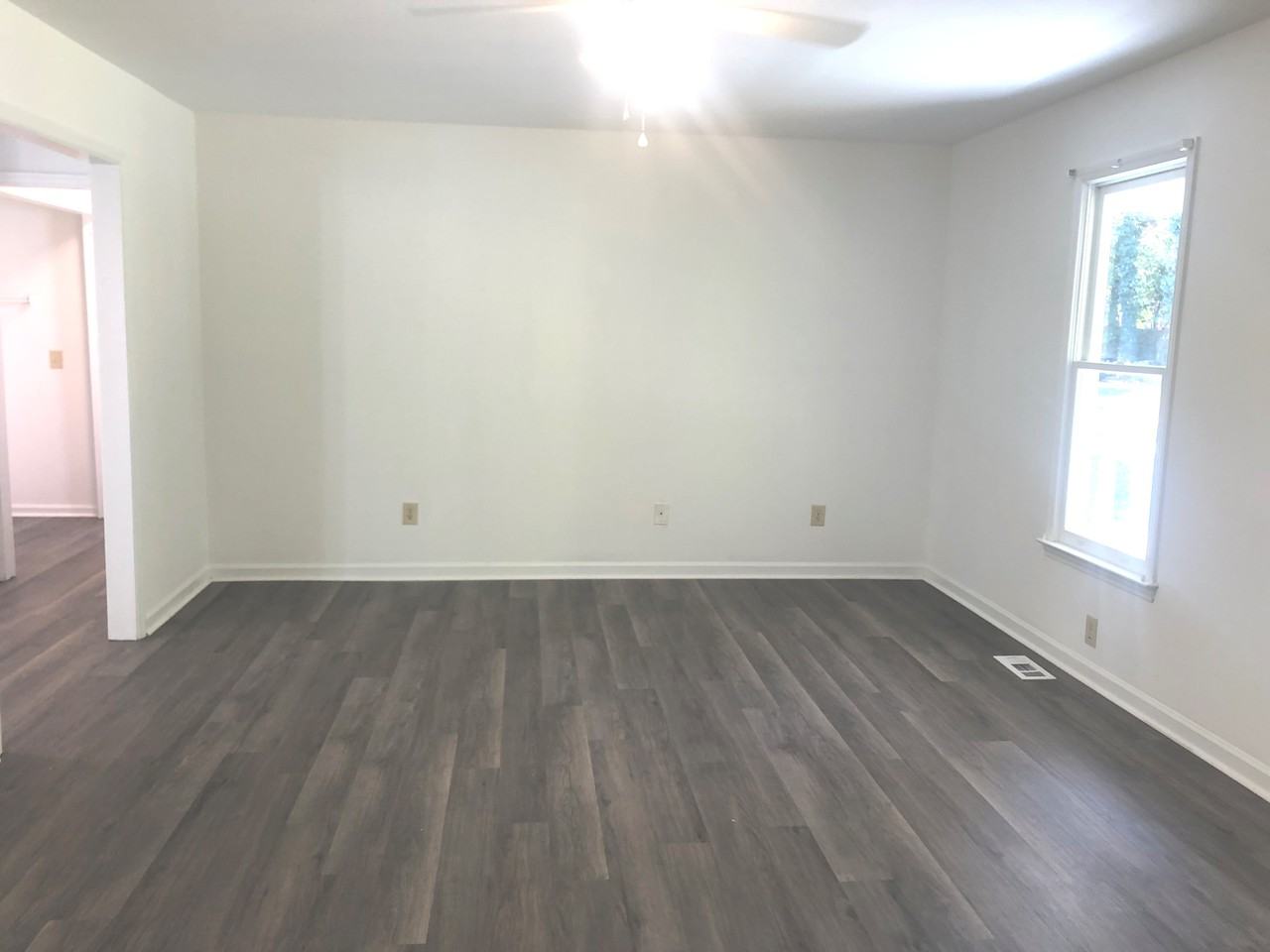 712 Kimpton Court - Photo 5 of 29