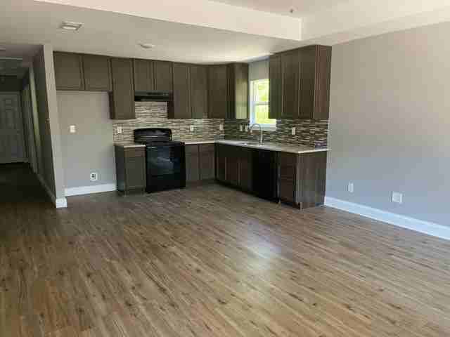 7348 Shawnee Cir - Photo 2 of 7