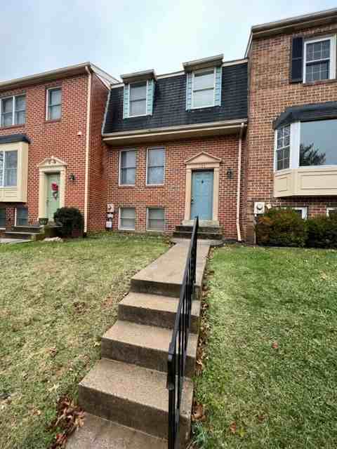 103 Edinburgh Ct - Photo 2 of 23