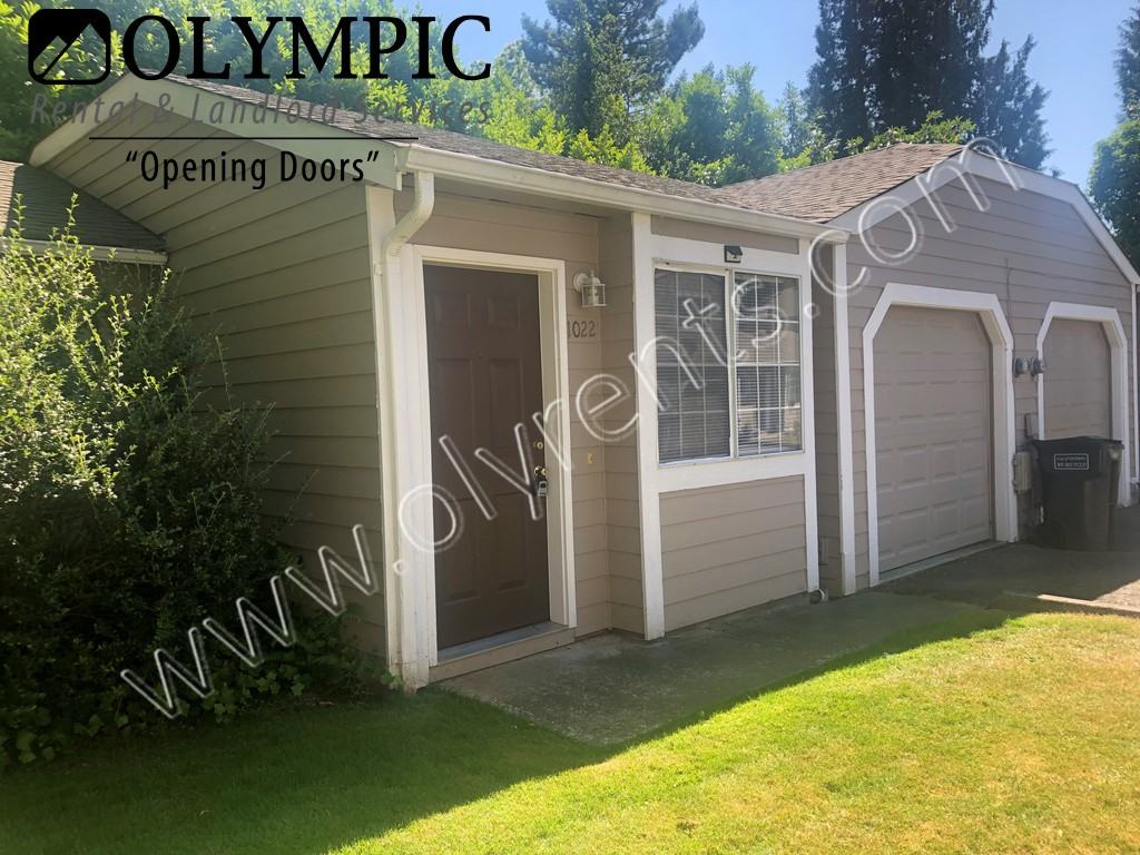 1022 Boundary St Se - Photo 3 of 18